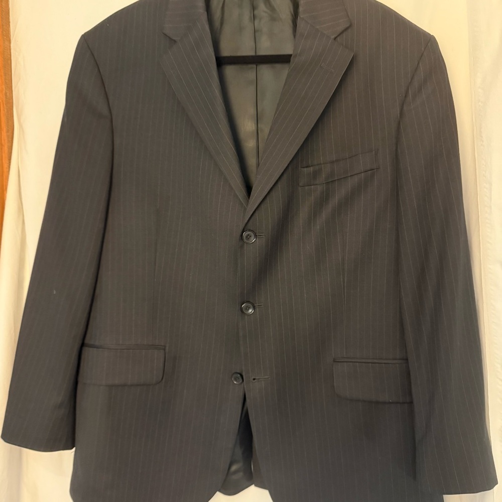 SALE! Charcoal Pinstripe Men's Wool Suit Coat Sz 42S